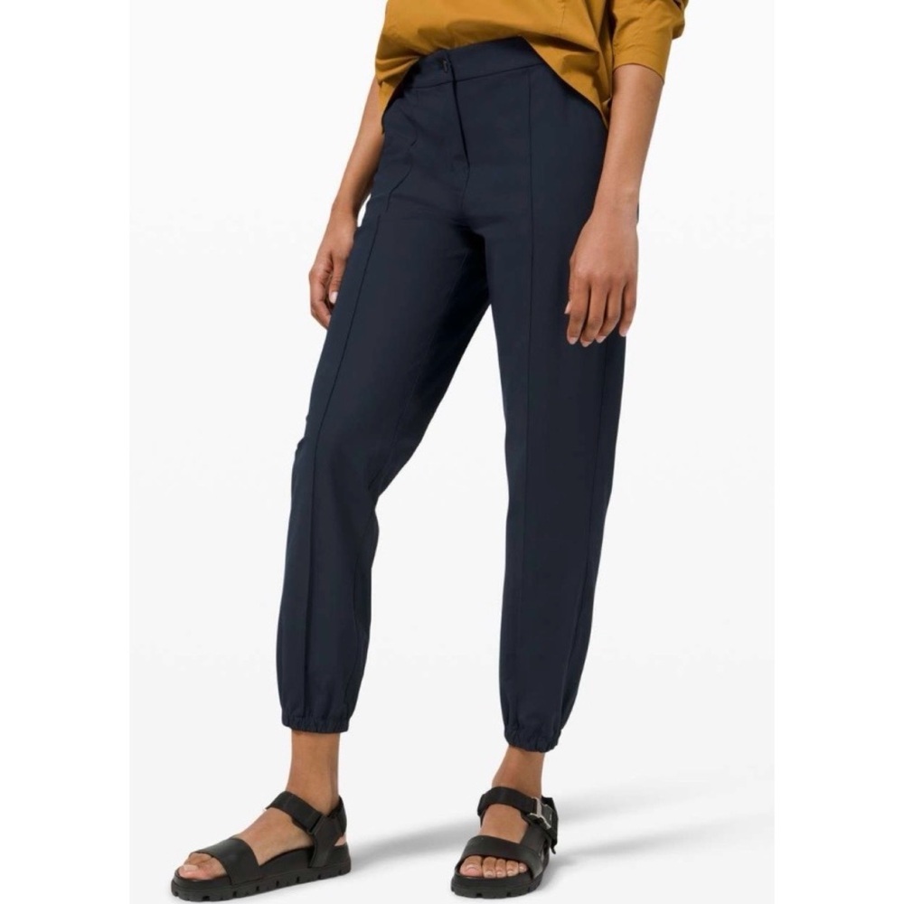 LULULEMON True Navy Warpstreme High Rise 7/8 Joggers